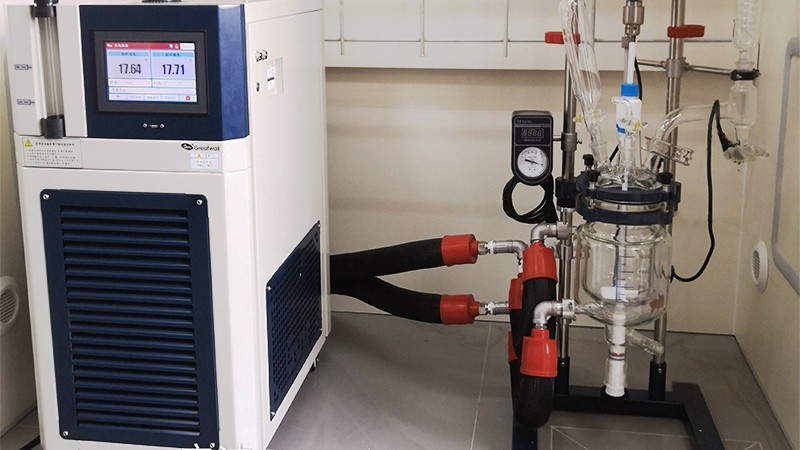 鄭州長(zhǎng)城科工貿(mào)與北京某制藥企業(yè)的合作